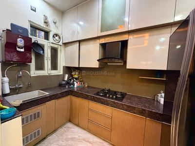 Kitchen Image of 1365 Sq.ft 2.5 BHK Apartment / Flat for rent in Paramount Symphony, Crossings Republik Ghaziabad for Rs. 18500