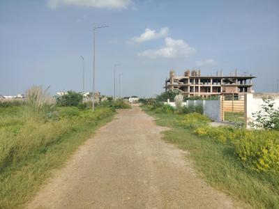 Image of 400 Sq.ft Residential Plot / Land for sale in Solitairian City, Yeida, Greater Noida for Rs. 23200000