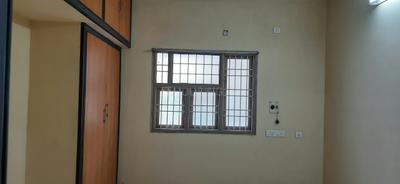 Bedroom Image of 1080 Sq.ft 2 BHK Apartment / Flat for rent in Ramapuram Chennai for Rs. 25000