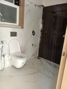 Image of 900 Sq.ft 2 BHK Apartment / Flat for rent in RNA NG Eclat, Andheri West, Mumbai for Rs. 140000