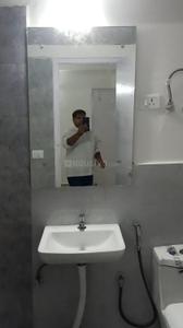 Bathroom Image of 1000 Sq.ft 2 BHK Apartment / Flat for rent in Suncity Avenue 76, Sector 76 Gurgaon for Rs. 22000