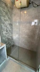 Bathroom Image of 1800 Sq.ft 3 BHK Apartment / Flat for rent in Maker Tower, Cuffe Parade Mumbai for Rs. 500000