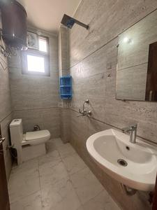 Bathroom Image of 700 Sq.ft 2 BHK Independent House for rent in Hilltop Apartments, Maidan Garhi New Delhi for Rs. 24444