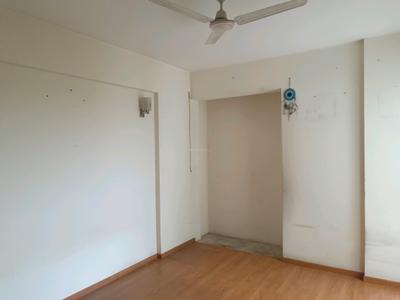 Bedroom Image of 1240 Sq.ft 2 BHK Apartment / Flat for rent in Umang Winter Hills, Sewak Park New Delhi for Rs. 38000