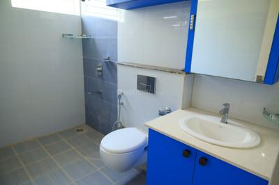Bathroom Image of 2550 Sq.ft 3 BHK Villa for rent in Sipcot Ph. I Hosur for Rs. 48000