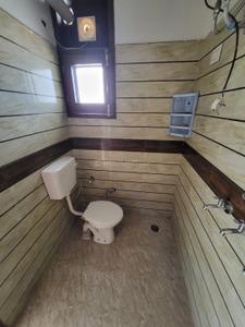 Bathroom Image of 1620 Sq.ft 2 BHK Builder Floor for rent in Sector 21 Panchkula for Rs. 23000