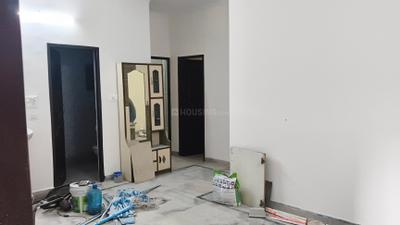 Living Room Image of 1800 Sq.ft 3 BHK Builder Floor for rent in Sector 32 Faridabad for Rs. 25000