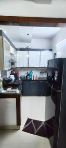Kitchen Image of 900 Sq.ft 2 BHK Builder Floor for rent in Ramesh Nagar New Delhi for Rs. 35000