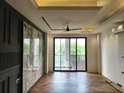 Bedroom Image of 2450 Sq.ft 4 BHK Builder Floor for sale in Paramount Luxury Floor Malibu Town, Sector 47 Gurgaon for Rs. 37500000