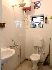 Bathroom Image of 870 Sq.ft 2 BHK Apartment / Flat for sale in Behala Kolkata for Rs. 4500000