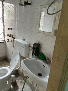 Bathroom Image of 800 Sq.ft 2 BHK Apartment / Flat for sale in Regent Park Kolkata for Rs. 3000000
