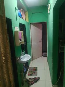 Bathroom Image of 550 Sq.ft 1 BHK Apartment / Flat for sale in Thane West Thane for Rs. 7000000