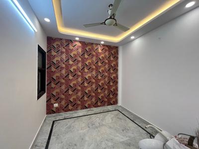 Bedroom Image of 900 Sq.ft 3 BHK Builder Floor for sale in Govindpuri New Delhi for Rs. 5800000