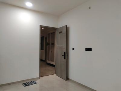 Living Room Image of 850 Sq.ft 2 BHK Apartment / Flat for rent in Gateway, Santacruz West Mumbai for Rs. 160000