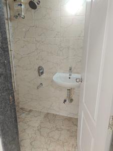 Bathroom Image of 900 Sq.ft 2 BHK Apartment / Flat for rent in Sunrise Glory, Shilphata Thane for Rs. 26000
