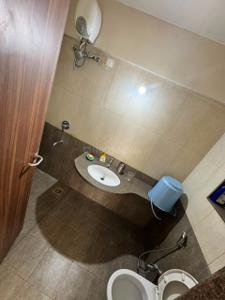 Bathroom Image of 1361 Sq.ft 3 BHK Apartment / Flat for sale in Paranjape The Highlands, Bhugaon Pune for Rs. 13000000