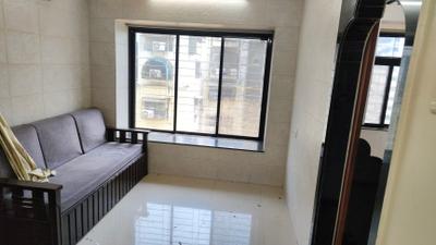 Living Room Image of 575 Sq.ft 1 BHK Apartment / Flat for rent in Borivali West Mumbai for Rs. 26000