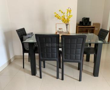 Hall Image of 530 Sq.ft 1 BHK Apartment / Flat for sale in Amanora Neo Towers, Hadapsar Pune for Rs. 9300000