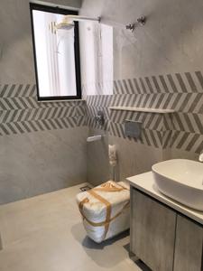 Common Bathroom Image of 1200 Sq.ft 3 BHK Builder Floor for sale in Sector 7 Gurgaon for Rs. 22500000