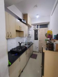 Kitchen Image of 2000 Sq.ft 3 BHK Builder Floor for rent in Sector 39 Noida for Rs. 65000