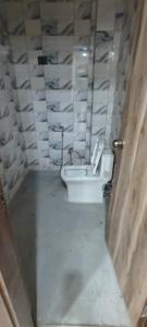 Bathroom Image of 850 Sq.ft 3 BHK Builder Floor for sale in Laxmi Nagar New Delhi for Rs. 7000000