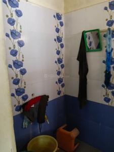 Bathroom Image of 1200 Sq.ft 2 BHK Independent House for rent in Moranapalli Hosur for Rs. 10000