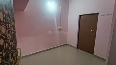Bedroom Image of 2000 Sq.ft 2.5 BHK Independent House for rent in Kumbakonam Thanjavur for Rs. 8500
