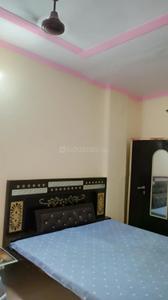 Bedroom Image of 450 Sq.ft 1 BHK Builder Floor for rent in Dwarka Mor New Delhi for Rs. 11000