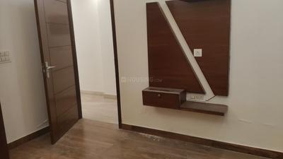 Bedroom Image of 1050 Sq.ft 3 BHK Builder Floor for sale in Hari Nagar New Delhi for Rs. 12400008
