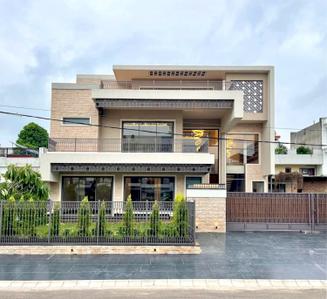 Image of 6500 Sq.ft 8 BHK Independent House for sale in Sector 60, Mohali for Rs. 170000000