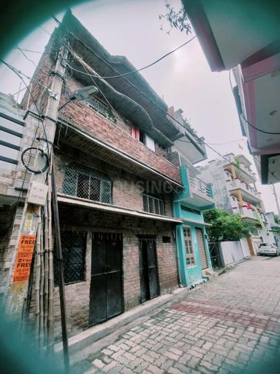 Saadatganj Main Image 1