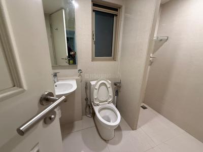 Image of 1970 Sq.ft 3 BHK Apartment / Flat for rent in Rodas Enclave Sunrays, Hiranandani Estate, Thane for Rs. 130000