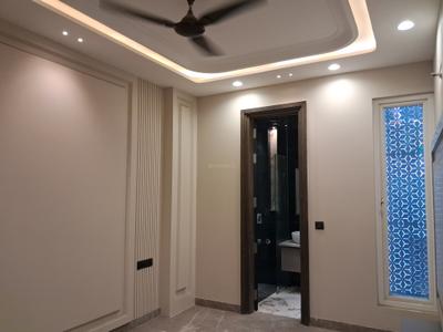 Bedroom Image of 1350 Sq.ft 3 BHK Builder Floor for sale in Paschim Vihar New Delhi for Rs. 27500000