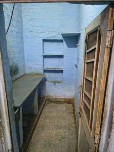 Kitchen Image of 1000 Sq.ft 2.5 BHK Independent House for rent in Chaukhunti Mohalla Bikaner for Rs. 7000
