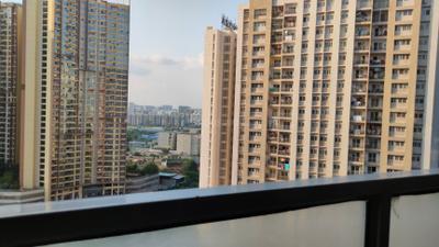 Balcony Image of 600 Sq.ft 1 BHK Apartment / Flat for sale in Amanora Future Towers, Hadapsar Pune for Rs. 8000000