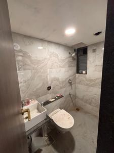 Bathroom Image of 460 Sq.ft 1.5 BHK Apartment / Flat for sale in Vraj One Andheri Sheetal Dhara Premises CHSL, Andheri West Mumbai for Rs. 15000000