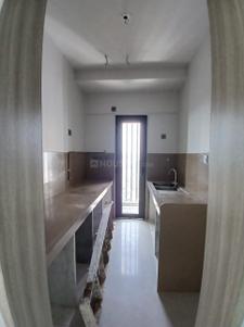Kitchen Image of 820 Sq.ft 2 BHK Apartment / Flat for rent in Rustomjee Paramount Wing F, Santacruz West Mumbai for Rs. 210000