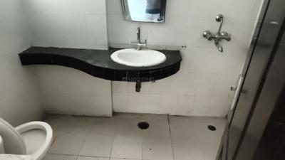 Image of 1425 Sq.ft 2.5 BHK Apartment / Flat for rent in Paramount Symphony, Crossings Republik, Ghaziabad for Rs. 20000