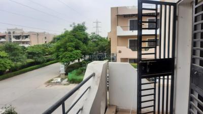 Balcony Image of 2700 Sq.ft 3.5 BHK Builder Floor for rent in Sector 81 Faridabad for Rs. 26500