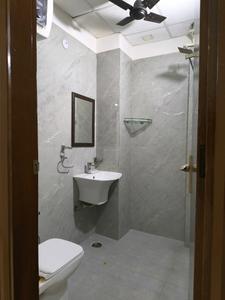 Common Bathroom Image of 1600 Sq.ft 3 BHK Builder Floor for sale in Vasundhara Ghaziabad for Rs. 14500001