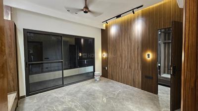 Bedroom Image of 1800 Sq.ft 3 BHK Builder Floor for sale in Paschim Vihar New Delhi for Rs. 42500000