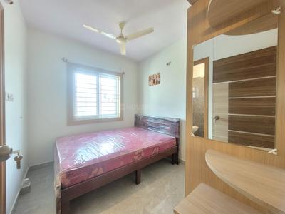 Bedroom Image of 980 Sq.ft 1 BHK Builder Floor for rent in S.G. Palya Bengaluru for Rs. 22000