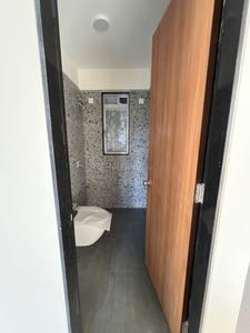 Bathroom Image of 890 Sq.ft 2 BHK Apartment / Flat for sale in Modis Rashmi Signature, Malad West Mumbai for Rs. 20000000