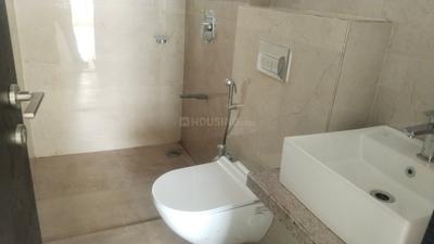 Image of 1025 Sq.ft 3 BHK Apartment / Flat for sale in Kolte Patil Alora, Santacruz East, Mumbai for Rs. 39500000