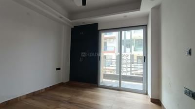 Bedroom Image of 1890 Sq.ft 3 BHK Builder Floor for rent in DDA Akshardham Apartments, Sector 19 Dwarka New Delhi for Rs. 50000
