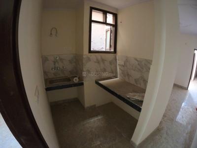 Kitchen Image of 600 Sq.ft 2 BHK Apartment / Flat for sale in Chirag Dilli New Delhi for Rs. 4600000