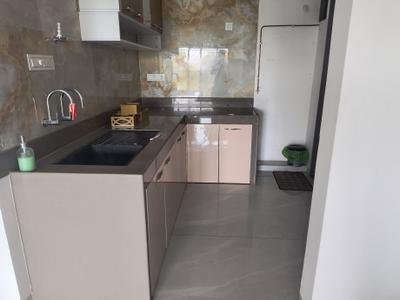 Kitchen Image of 1000 Sq.ft 2 BHK Apartment / Flat for rent in Oxy Beaumonde, Viman Nagar Pune for Rs. 55000