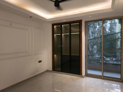 Bedroom Image of 2100 Sq.ft 4 BHK Builder Floor for sale in Kaushambi Ghaziabad for Rs. 23000000