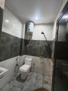 Bathroom Image of 400 Sq.ft 1 RK Builder Floor for rent in Sector 24 Gurgaon for Rs. 15000