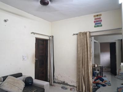 Living Room Image of 900 Sq.ft 2 BHK Apartment / Flat for sale in GH 14 DDA MIG, Paschim Vihar New Delhi for Rs. 11000000